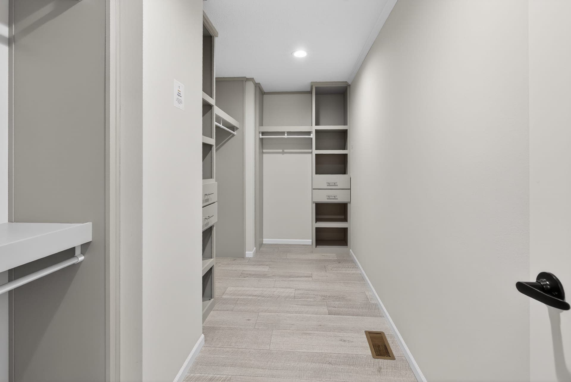 The Odyssey Gallery 19